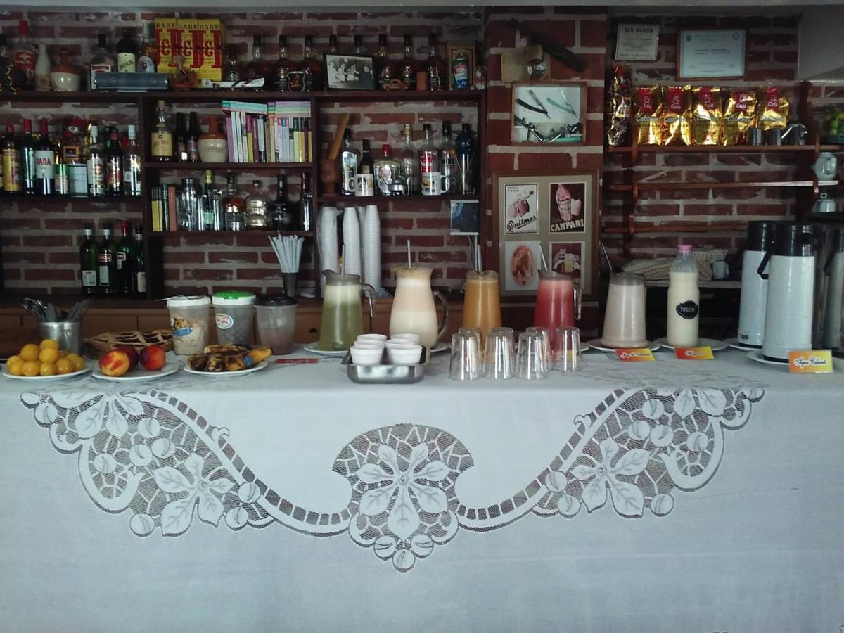 Brisas Marinas Hotel